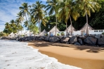 Strand mit Strandbungalows